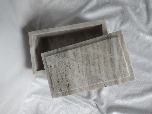 Distressed_Marble__Rectangular_Storage_Box