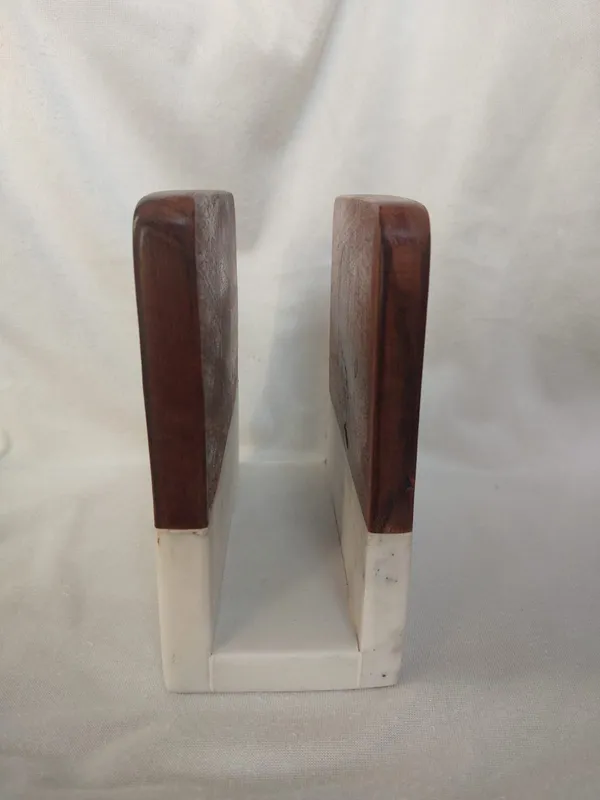 Wooden_Minimalist_Tissue_Napkin_Holder