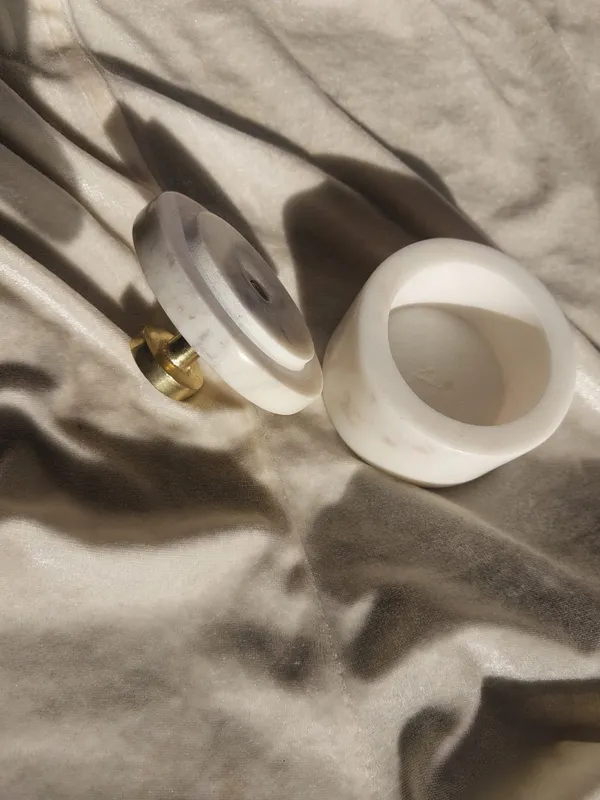 Marble_Minimalist_Round_Lidded_Trinket_Box