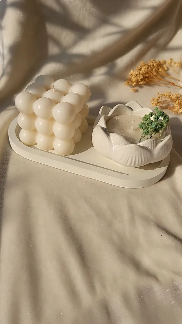 White_Bubble_Candle_And_Lotus_Candle_Holder_Set_with_Tray