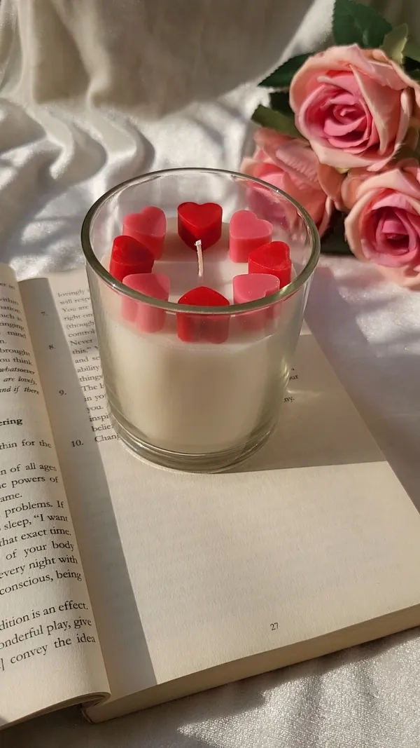 Wax_Romantic_Heart_Design_Glass_Jar_Candle