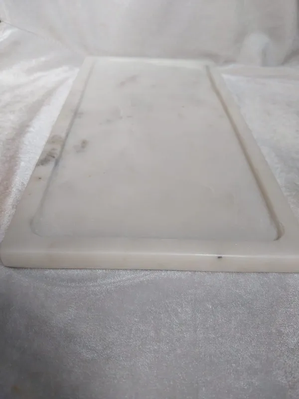 White_Rectangular_Marble_Tray