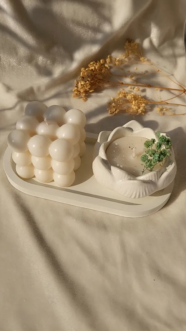 White_Bubble_Candle_And_Lotus_Candle_Holder_Set_with_Tray