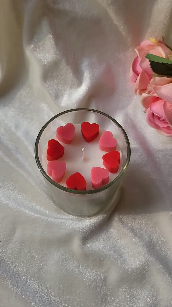 Wax_Romantic_Heart_Design_Glass_Jar_Candle
