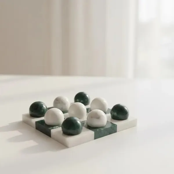 Green_And_White_Tic_Tac_Toe_Board_Game