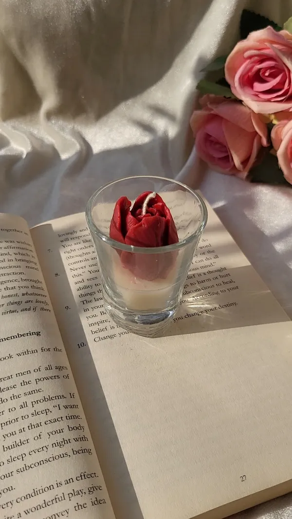 Glass_Floral_Rose_Candle