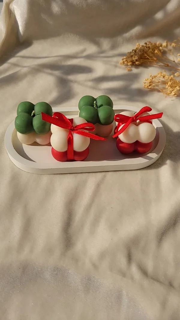Festive_Bubble_Shaped_Decorative_Candles