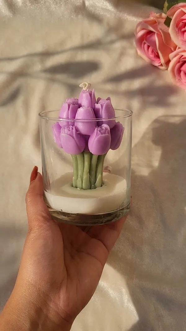 Purple_Wax_Lotus_Flower_Candle_In_Glass_Holder