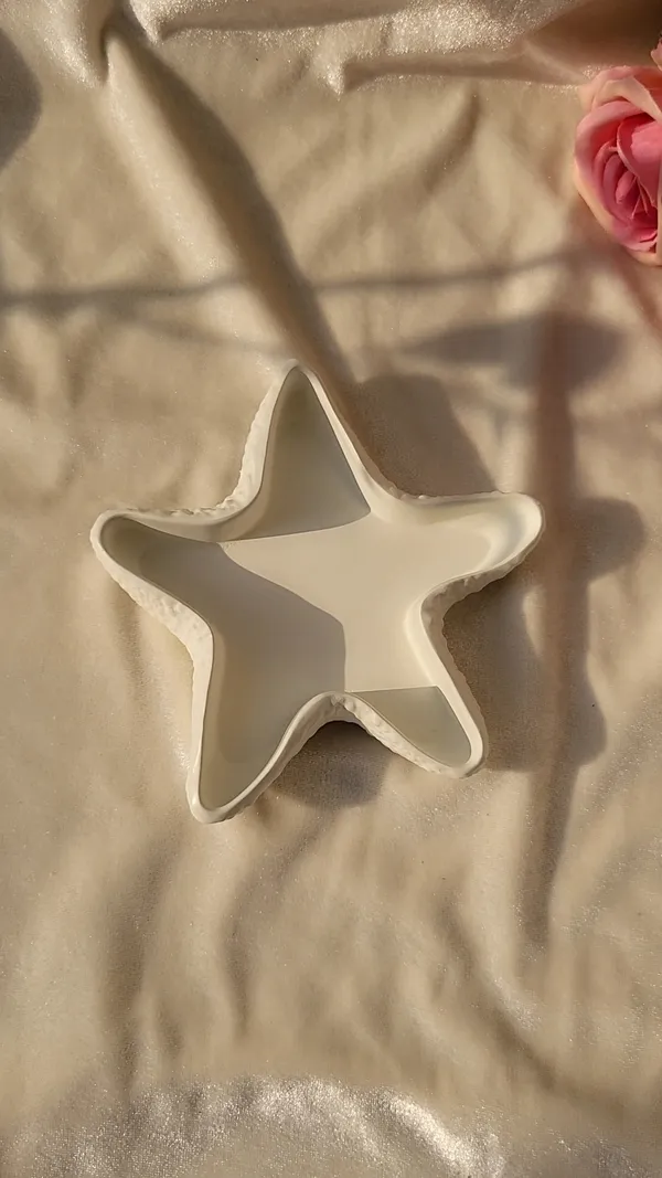 White_Starfish_Shaped_Decorative_Tray