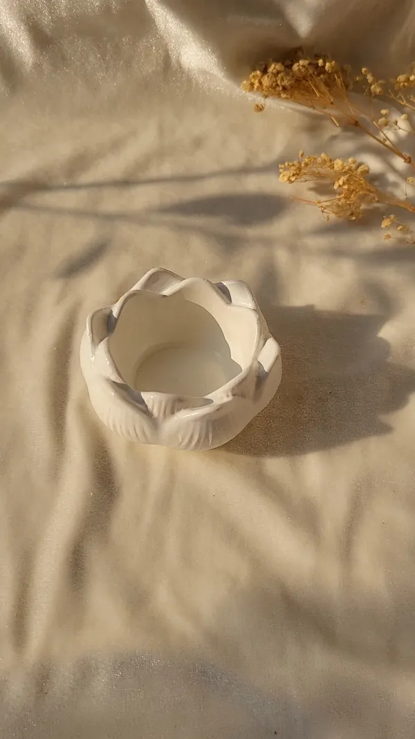White_Concrete_Lotus_Design_Decorative_Bowl