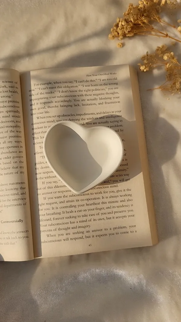 White_Heart_Shape_Trinket_Dish