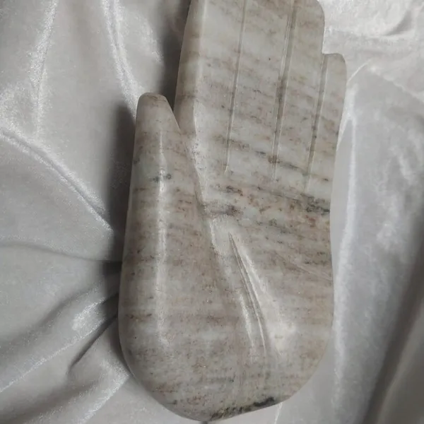Stone_Hand_Shaped_Massage_Tool