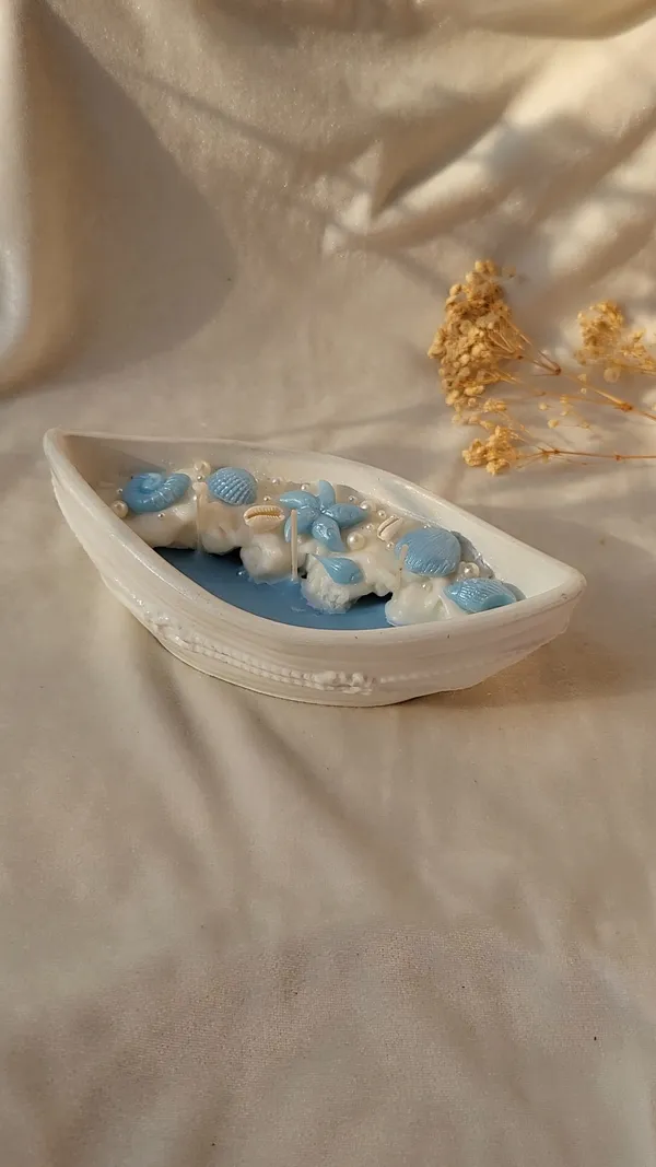 White_Coastal_Shell_Boat_Decorative_Showpiece_Candle