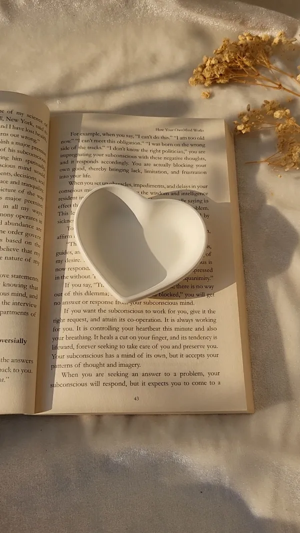 White_Heart_Shape_Trinket_Dish