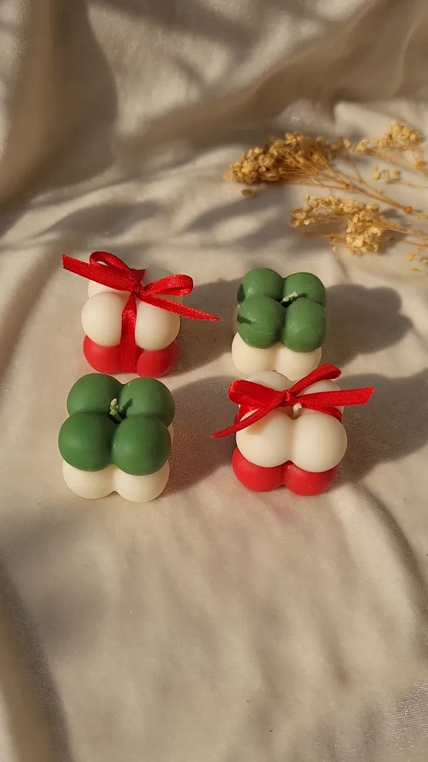 Festive_Bubble_Shaped_Decorative_Candles