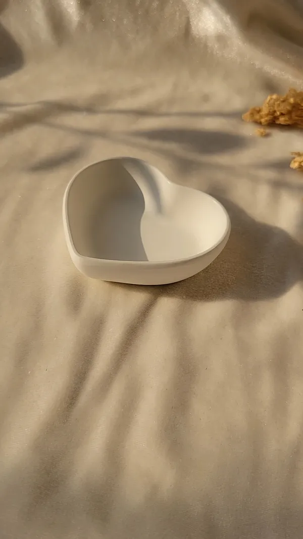 White_Heart_Shape_Trinket_Dish
