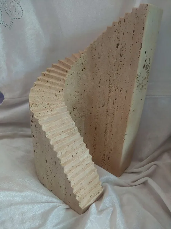 Modern_Travertine_Arch_Sculpture,_Minimalist_Stone_Decor