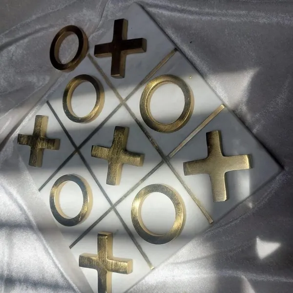Marble_Tic_Tac_Toe_Game_Set_|_Handmade_Marble_&_Brass_Decor