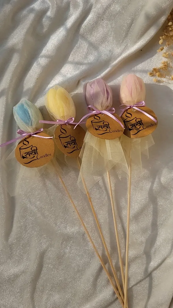 Decorative_Floral_Candle_Sticks