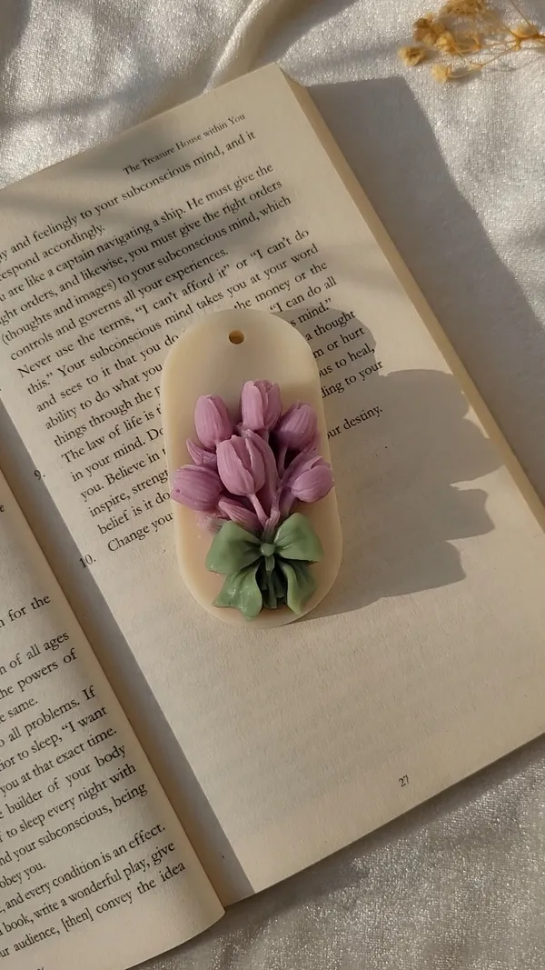 Purple_Flower_Scented_Wax_Sachet_–_Handmade_Floral_Fragrance_Decor