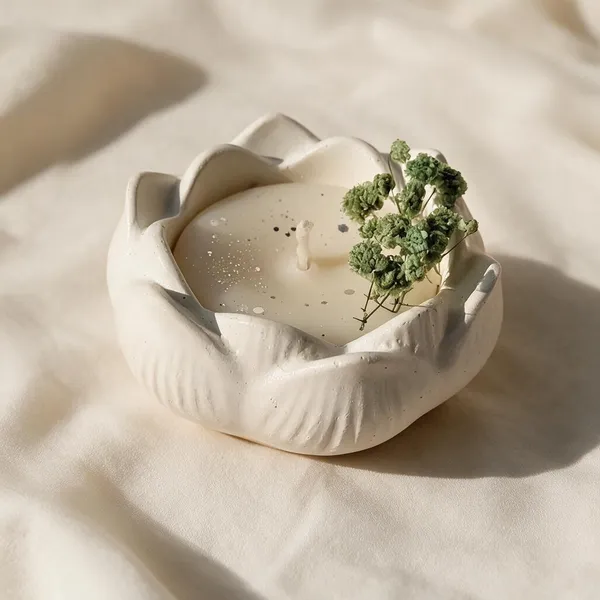 Concrete_Floral_Sculpted_Candle_Holder