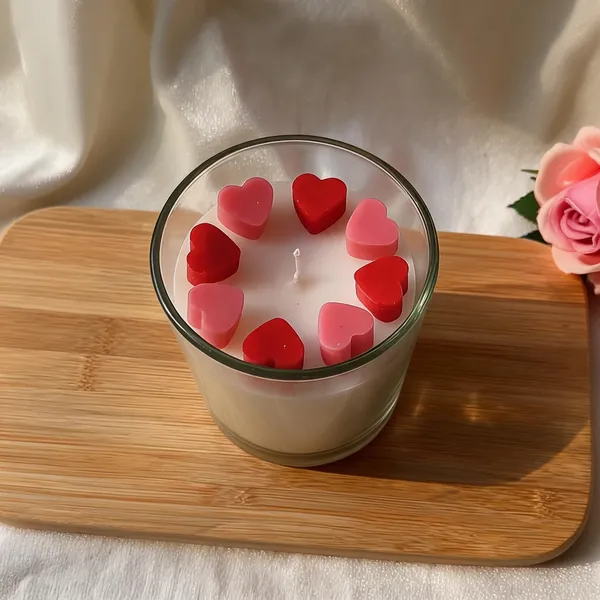 Soy_Wax_Romantic_Heart_Design_Glass_Jar_Candle