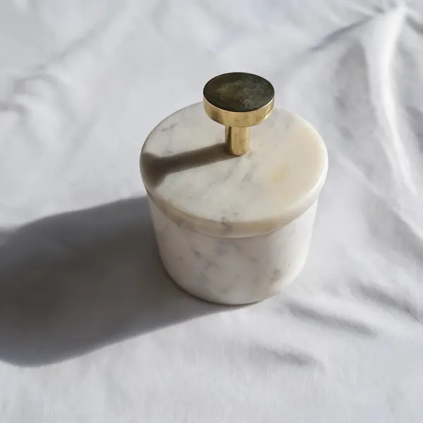 White_Marble_Minimalist_Round_Lidded_Trinket_Box