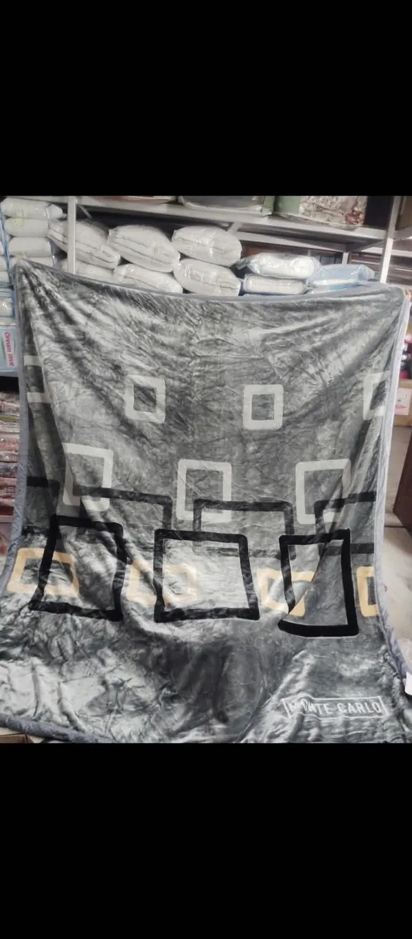 ultra_soft_premium_blanket_size_250cms_x220_cms