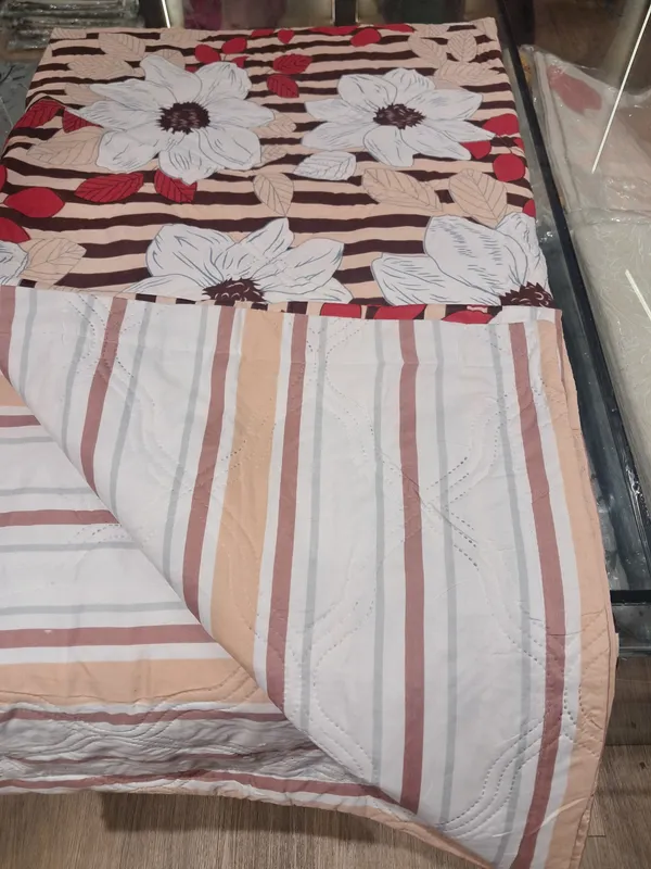 Quilted_Reversible_comforter