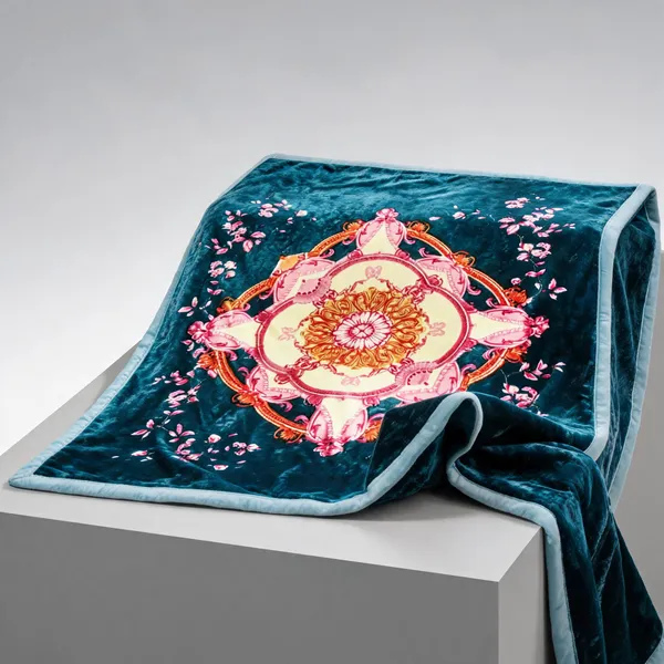 Ultra_Soft_Reversible_Blanket_Size_250_Cm_X_220_Cm