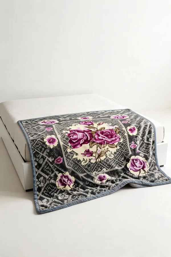 Ultra_Soft_Reversible_Double_Bed_Blanket_Size_250_Cm_X_220_Cm