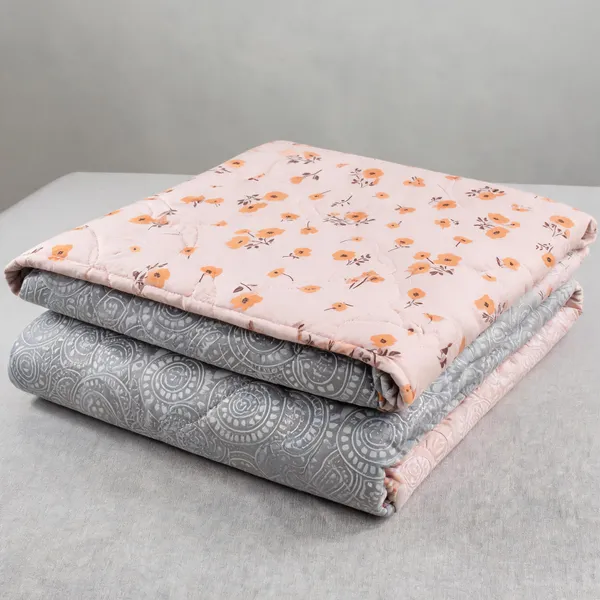 Peach_Floral_Print_Reversible_Comforter