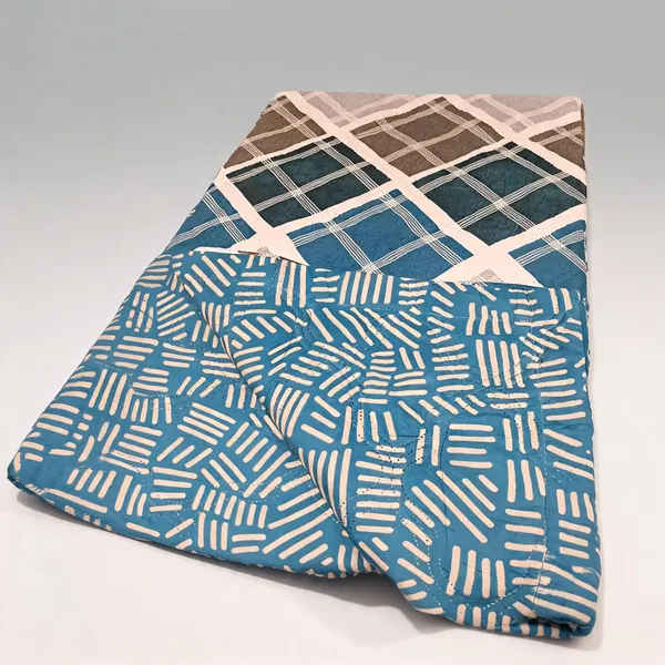 Blue_Geometric_Print_Reversible_Comforter