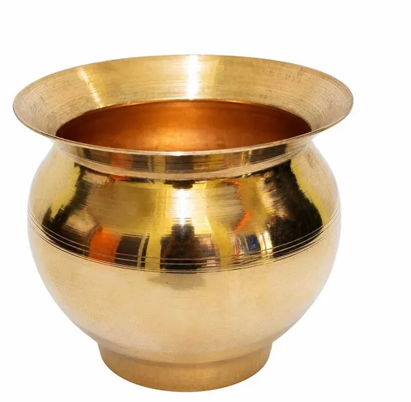 Brass_Traditional_Gold_Finish_Pooja_Kalash