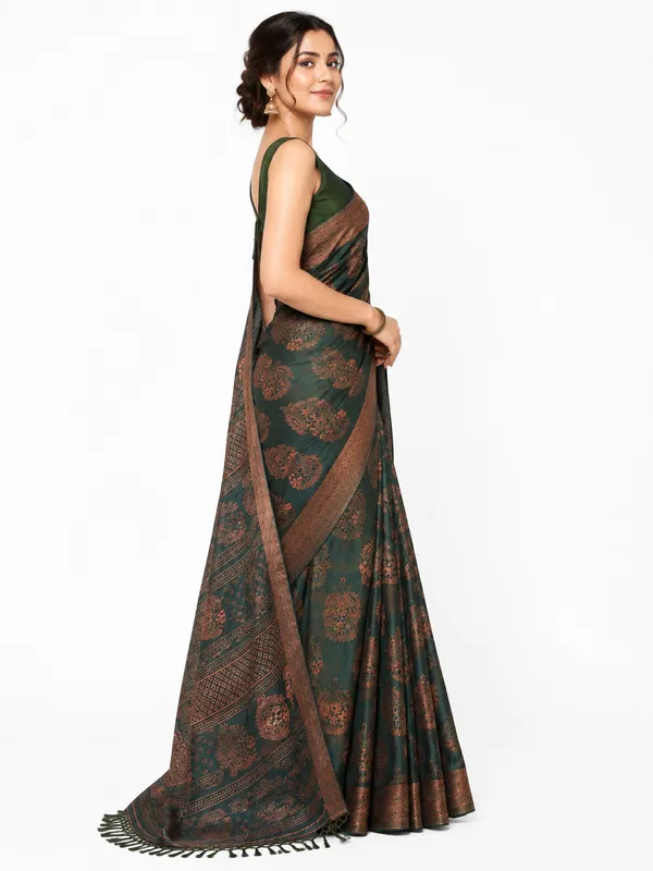 Green_Printed_Saree_For_Women