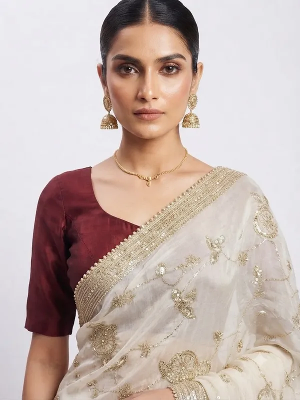 Cream_Embroidered_Saree_For_Women