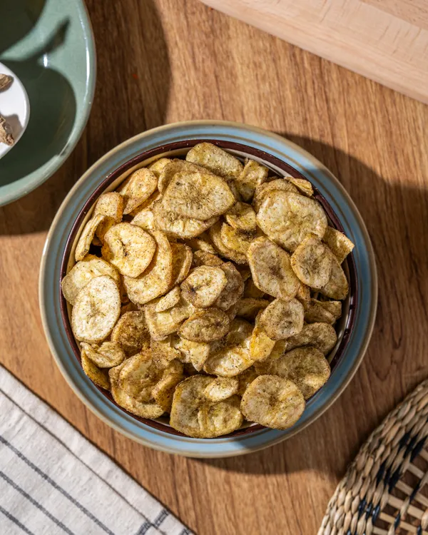 BANANA_CHIPS_-_BLACK_PEPPER