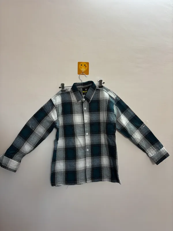 Flannel_Checks-Men's_Black_&_White_Boxy_Fit_Shirt_|_Trendy_Streetwear_Checked_Shirt