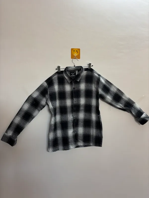 Flannel_Checks-Men's_Black_&_White_Boxy_Fit_Shirt_|_Trendy_Streetwear_Checked_Shirt