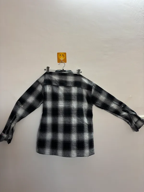 Flannel_Checks-Men's_Black_&_White_Boxy_Fit_Shirt_|_Trendy_Streetwear_Checked_Shirt