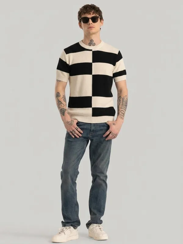 Multicolor_Pure_Cotton_Self_Design_Round_Neck_T-Shirt_For_Men