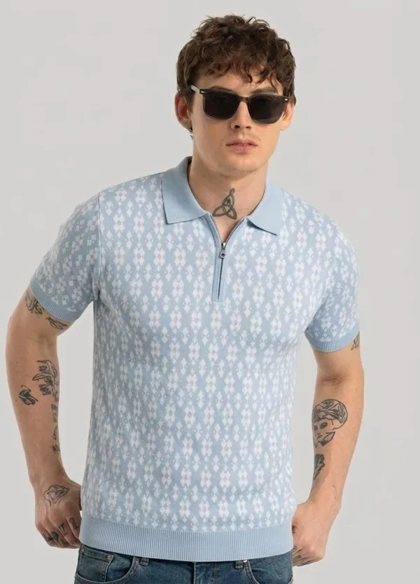 Light_Blue_&_White_Pure_Cotton_Geometric_Print_Zip_Neck_T-Shirt_For_Men