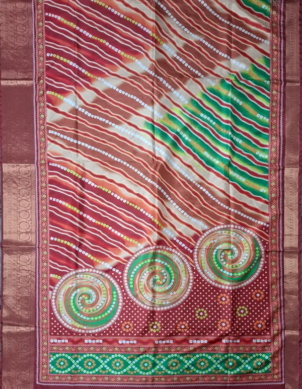 Red_Polyester_Silk_Ethnic_Printed_Saree_For_Women