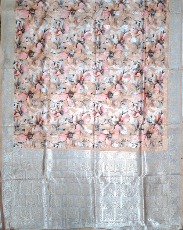 Peach_Polyester_Silk_Floral_Digital_Printed_Saree_For_Women