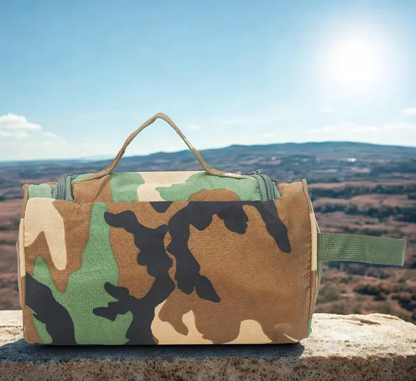Army_Shaving_Kit_With_Multiple_Compartments_And_Pockets_3_Ltr