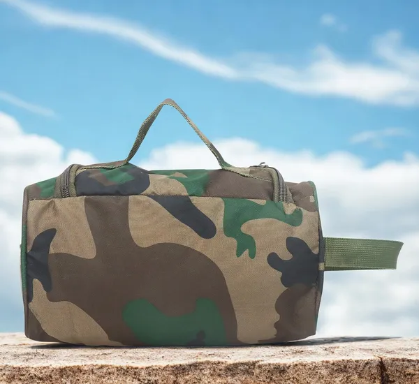 Army_Shaving_Kit_With_Multiple_Compartments_And_Pockets_3_Ltr