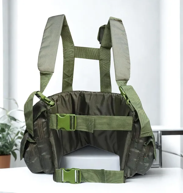 Tactical_Vest_With_Organizer_And_Pouches_21Cm