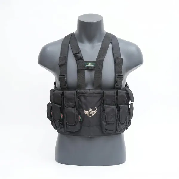 Tactical_Vest_With_Organizer_And_Pouches_21Cm