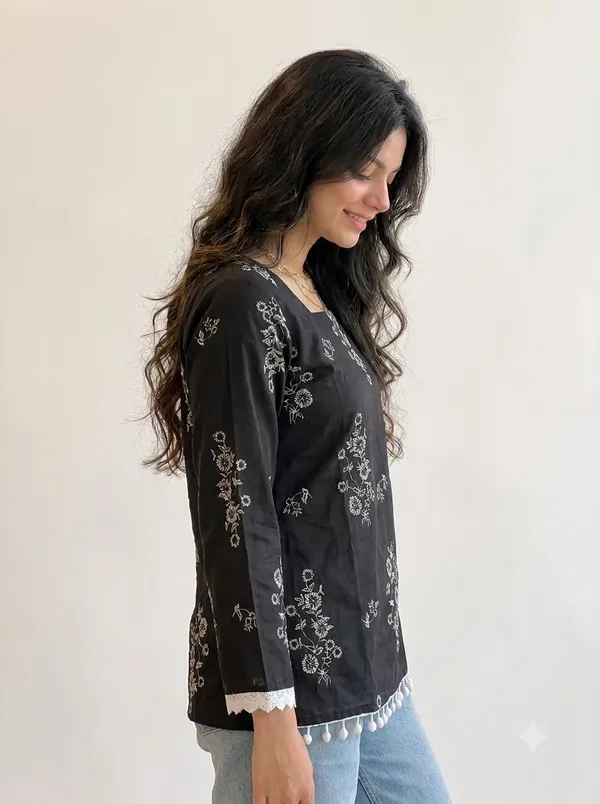 VIAM_Women’s_Black_Printed_Short_Kurti_with_Lace_Detailing