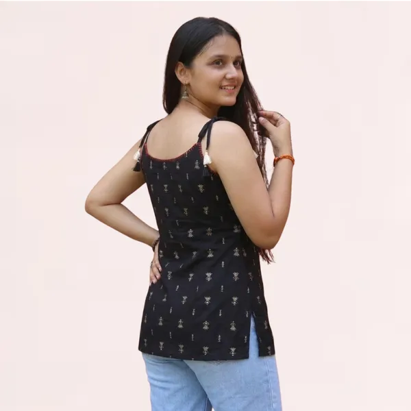 VIAM_Women's_Sleeveless_Square_Neck_Tunic_Top